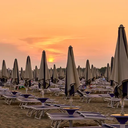 Lovely Flat Close To The Beach-beahost Διαμέρισμα *