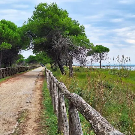 Lovely Flat Close To The Beach-beahost Apartament Bibione