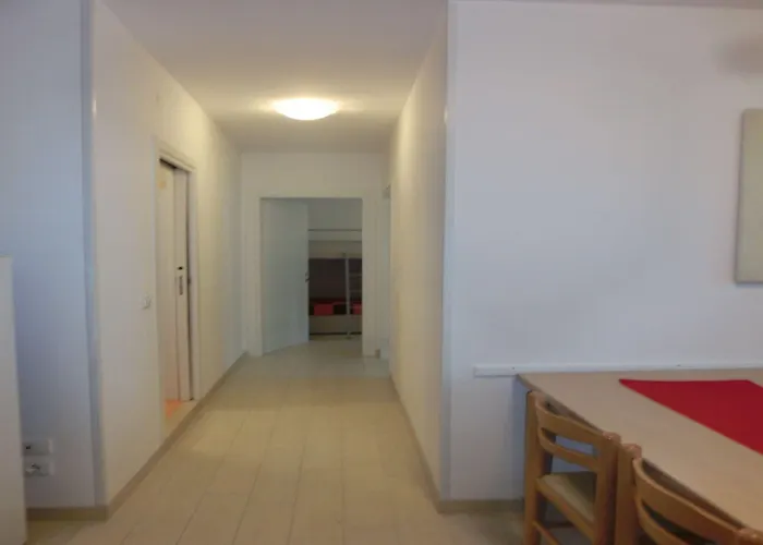 Lovely Flat Close To The Beach-beahost Апартаменты *