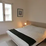 Apartman Lovely Flat Close To The Beach-beahost