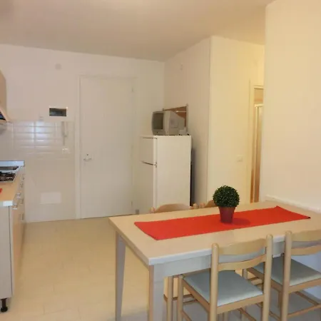 Apartamento Lovely Flat Close To The Beach-beahost