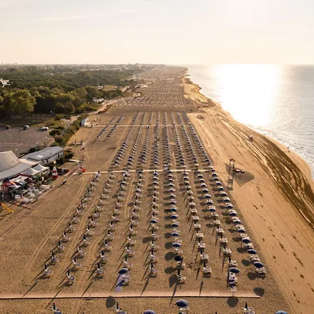 Lovely Flat Close To The Beach-beahost