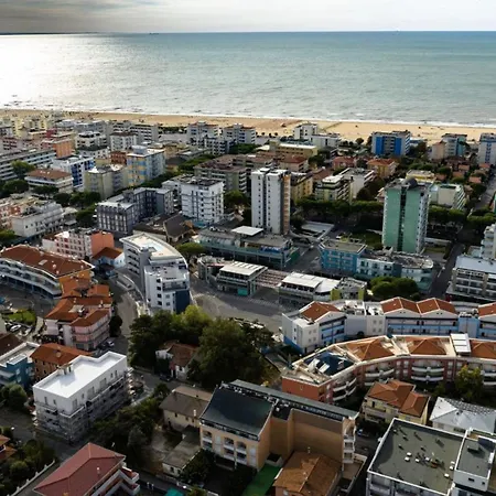 Lovely Flat Close To The Beach-beahost
