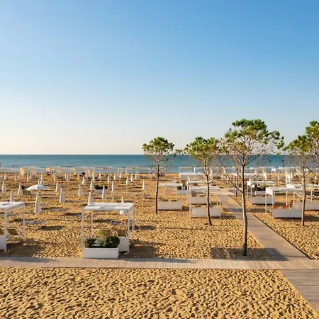 Lovely Flat Close To The Beach-beahost *